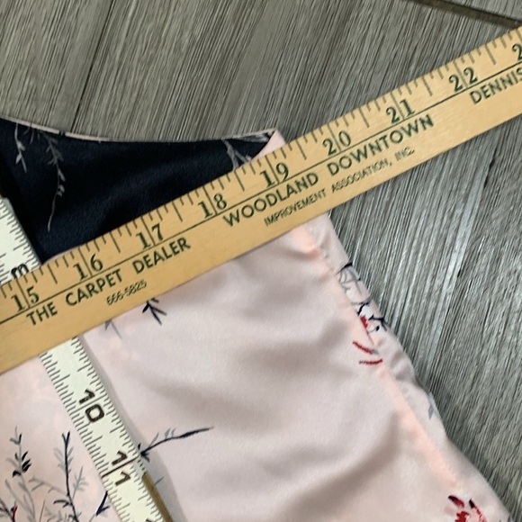 WHBMPale Pink & Black Floral Layered Adjustable Strap Tank Top size M - Picture 13 of 13